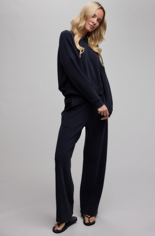 Barefoot Dreams Brushed Fleece Pullover - Black Loungewear in S at Wrapsody