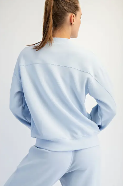 Scuba Mockneck Frost Pullover