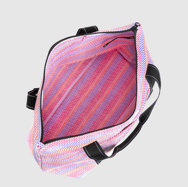 Scout On Holiday Tiki Time