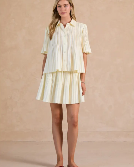 Button-Up Pleated Cream Blouse Tops in XS at Wrapsody