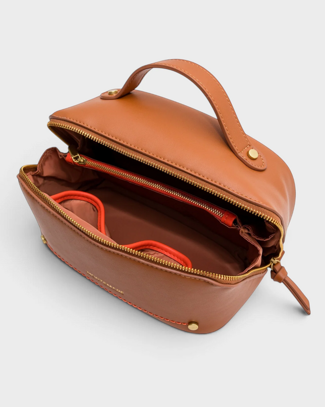 Roma Foldout Toiletry Case Cognac Pebbled Travel Accessories in at Wrapsody