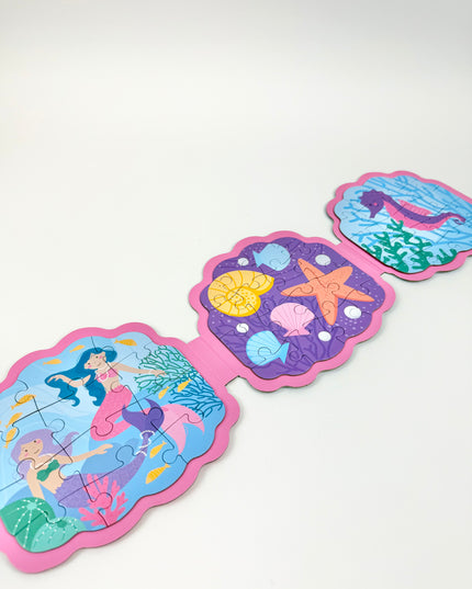 Magnetic Clam Ocean Puzzle Baby in at Wrapsody