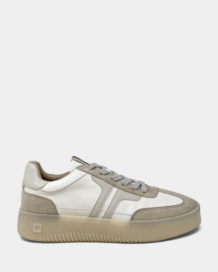 Poppy White Sneakers Shoes in 6 at Wrapsody