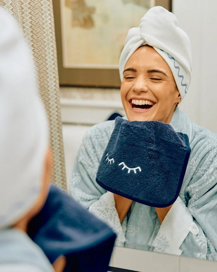 Weezie Makeup Towels Navy Eyelids Set of 2