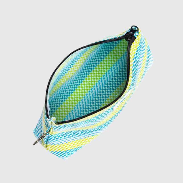 Scout On Holiday Pouch Hawaiian Breeze
