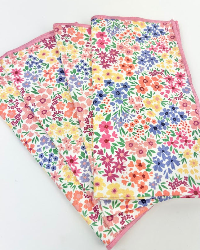 Floral Napkins Set of 4 Napkins in  at Wrapsody