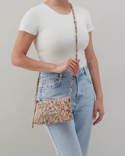 Hobo Darcy Crossbody in Summer Safari – Wrapsody
