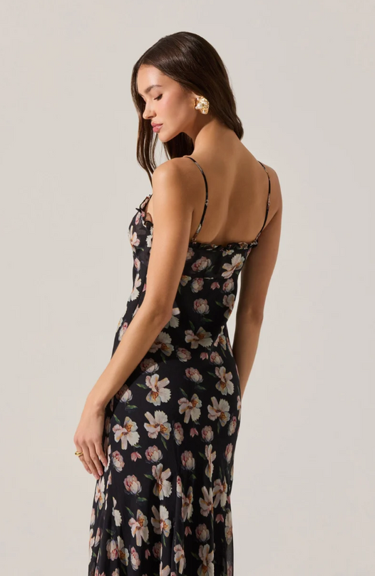 ASTR the Label Maeryn Sweetheart Black Maxi Dress