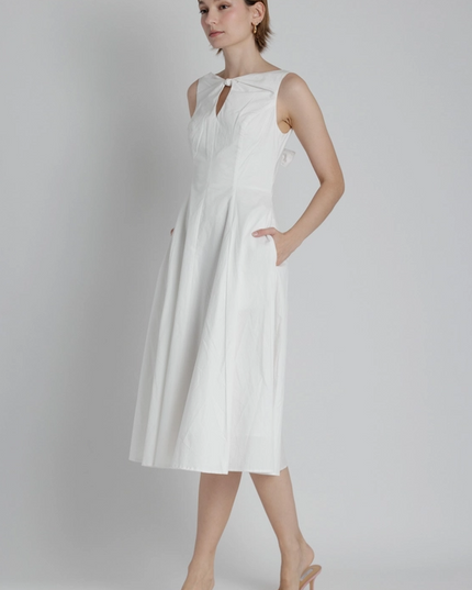 Keyhole Midi Dress in White Dresses in at Wrapsody