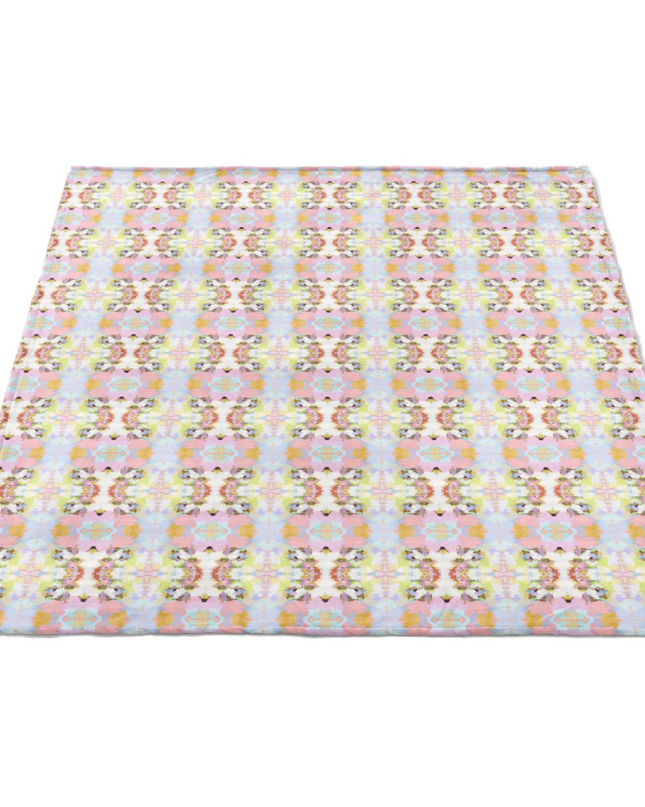Brooks Avenue Fleece Blanket Blankets & Throws in at Wrapsody