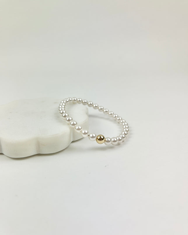 Extends Classic 6mm Pearl Bead Bracelet Bracelets in at Wrapsody