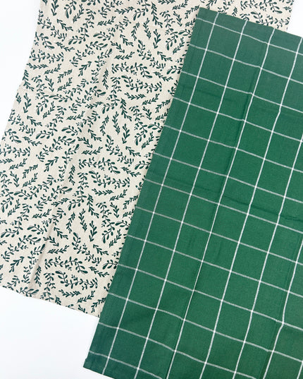 Christmas Pine Towel Set of 2 Kitchen Towels in at Wrapsody