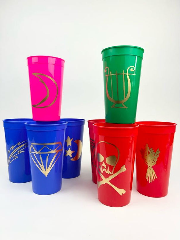 Plastic Stadium Cup Greek in  at Wrapsody