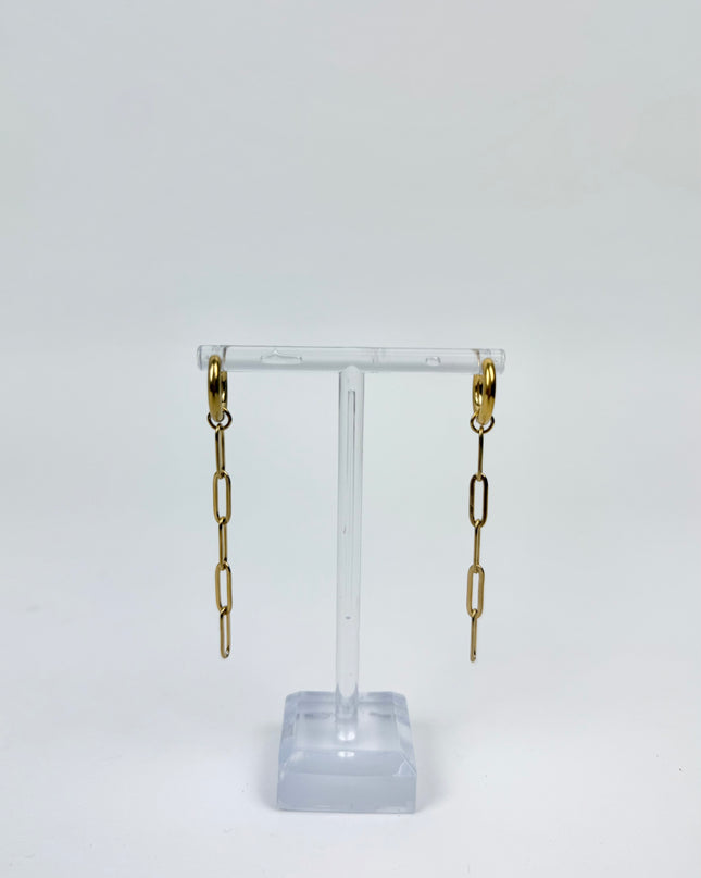 Palmer Paperclip Huggie Earrings
