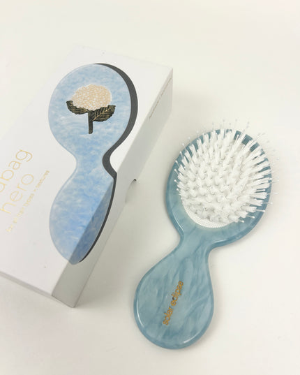 Solar Eclipse Hydrangea Hero Brush