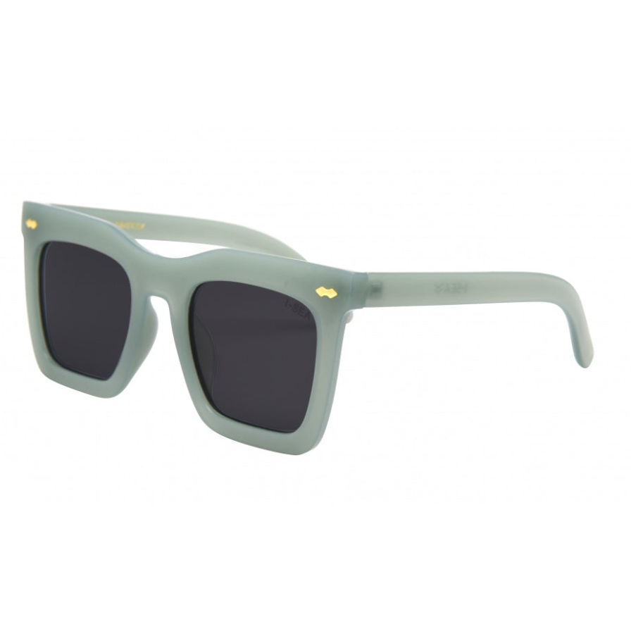I-Sea Maverick Sunglasses Sunglasses in Sage at Wrapsody