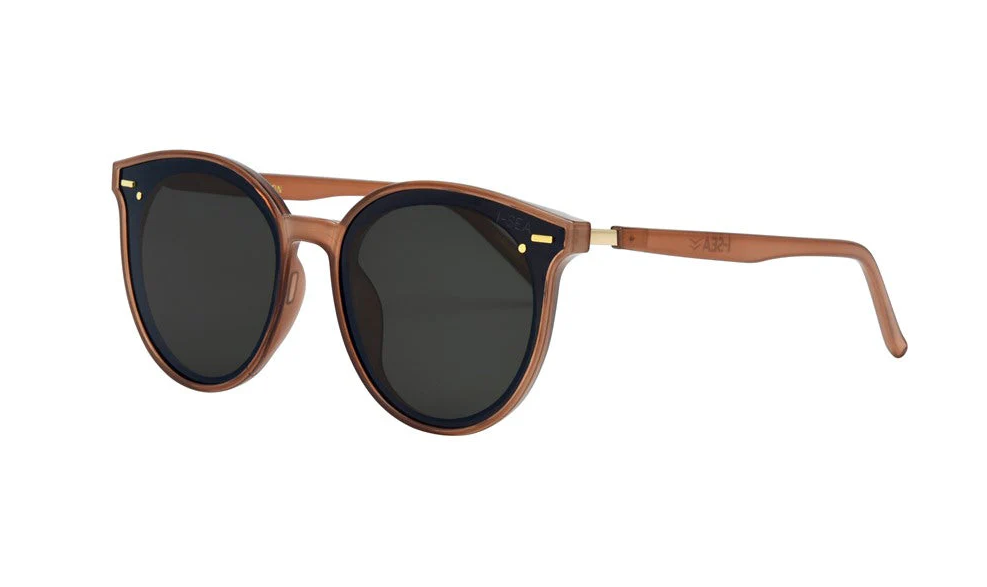 I-Sea Payton Sunglasses Sunglasses in Maple at Wrapsody
