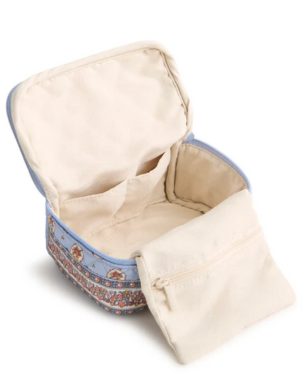 Vera Bradley Blue Leaf Jewelry Case