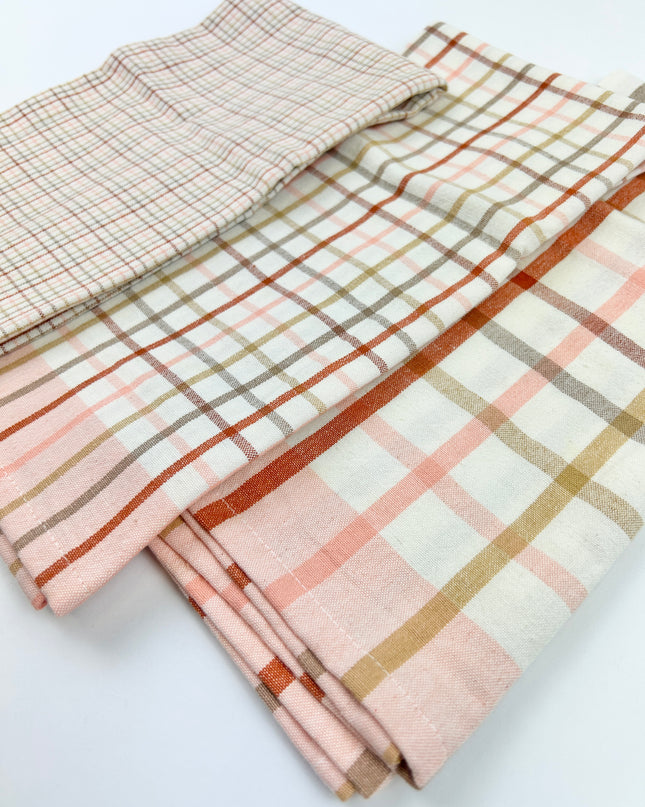 Cotton Plaid Tea Towels Set of 3 Kitchen Towels in  at Wrapsody