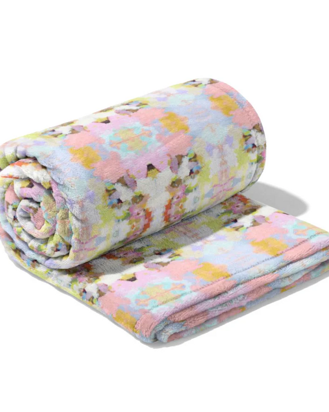 Brooks Avenue Fleece Blanket Blankets & Throws in at Wrapsody