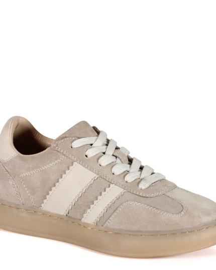 Jon Qwill Taupe Sneakers Shoes in 6 at Wrapsody