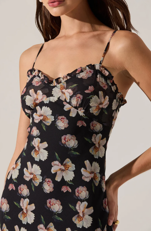 ASTR the Label Maeryn Sweetheart Black Maxi Dress